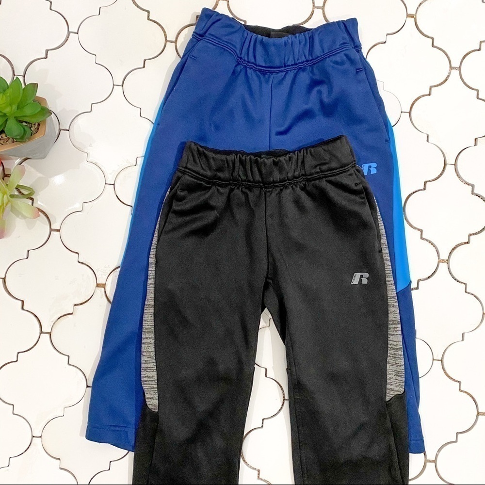 Bundle of sweat pants